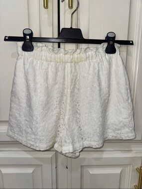 BCBGeneration White Lace Elastic Waist Shorts XXS